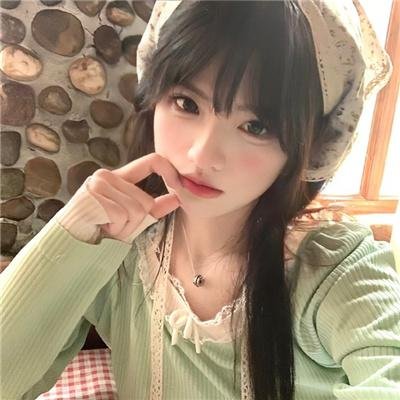 两个人一双手